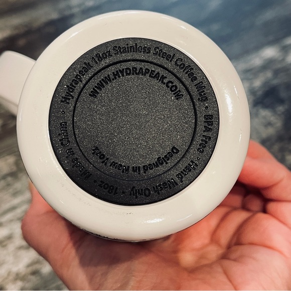 Hydrapeak Skull Floral Black White 18 oz Coffee Mug Tumbler Halloween NEW - Picture 6 of 13